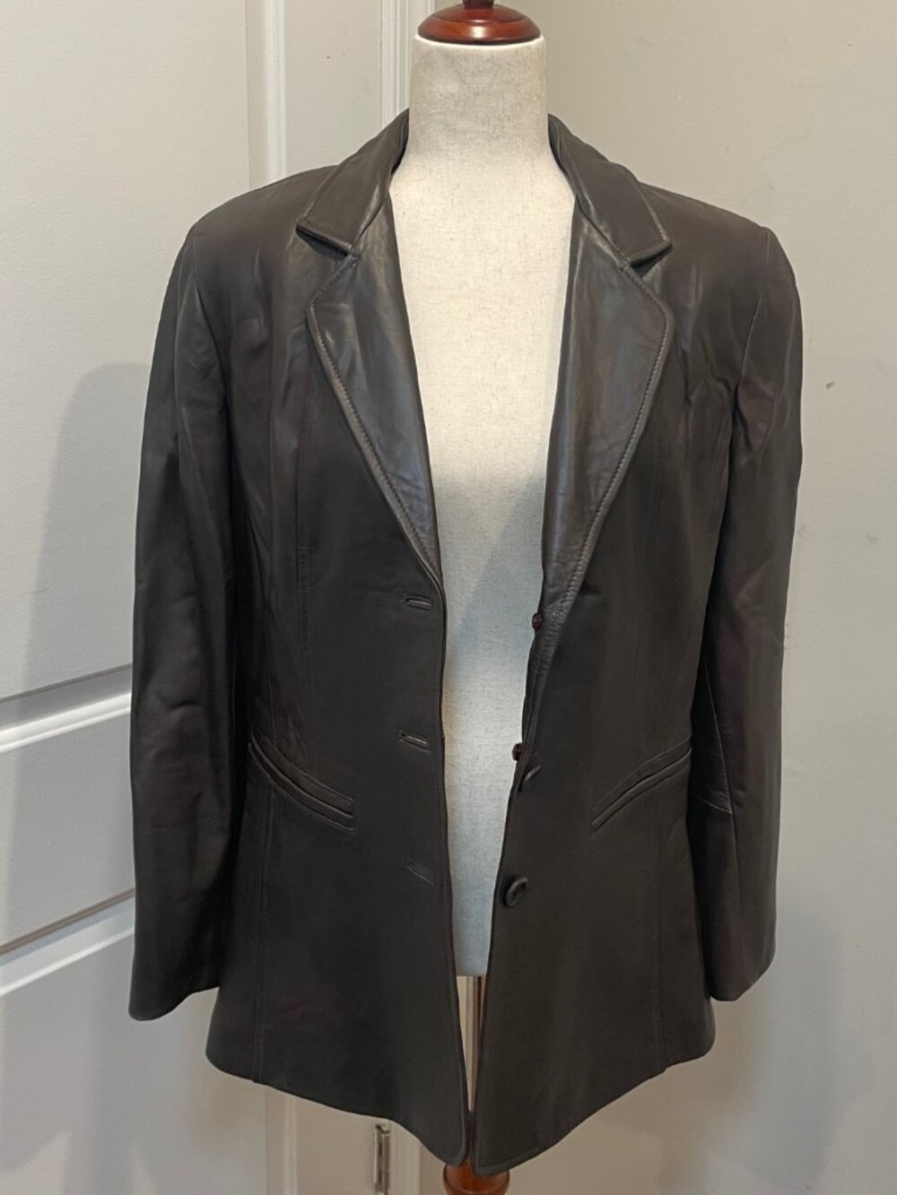 VAKKO SPORT Dark Brown Leather Jacket